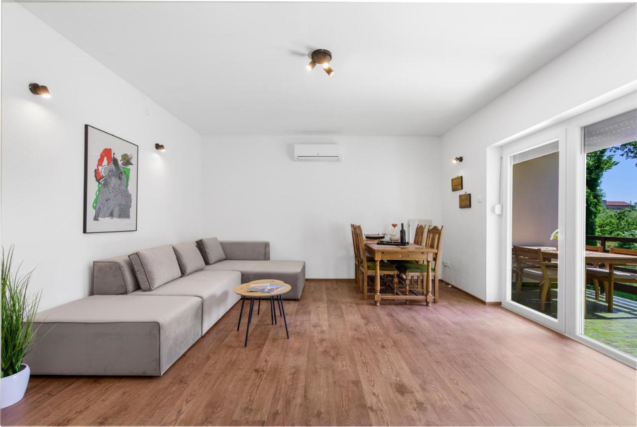 Apartments Villa Verde Новиград Экстерьер фото
